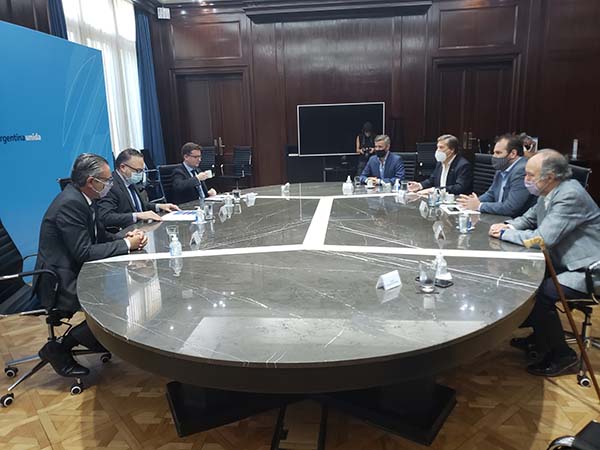CONFIAR presentó los proyectos de la foresto industria al ministro Kulfas