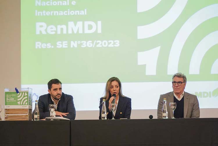 Las energías renovables se encienden y superan el cupo del RenMDI