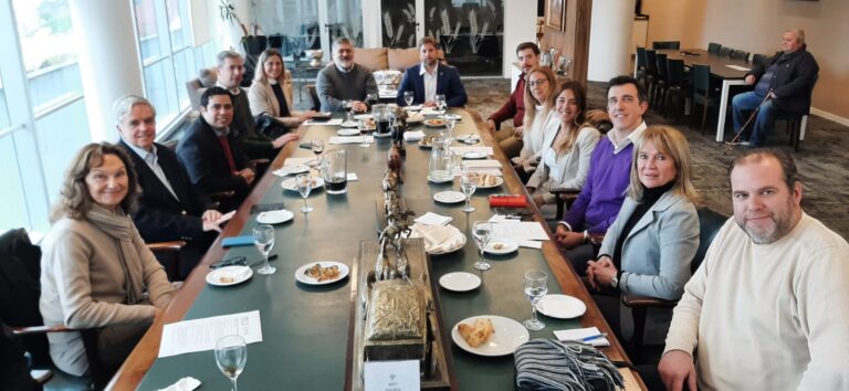 CONFIAR participó de la tercera reunión de trabajo de la Mesa Foresto Industrial